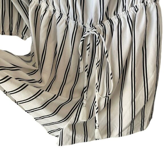 Soprano Quarter Length Sleeve Stripes Romper - Picture 6 of 9